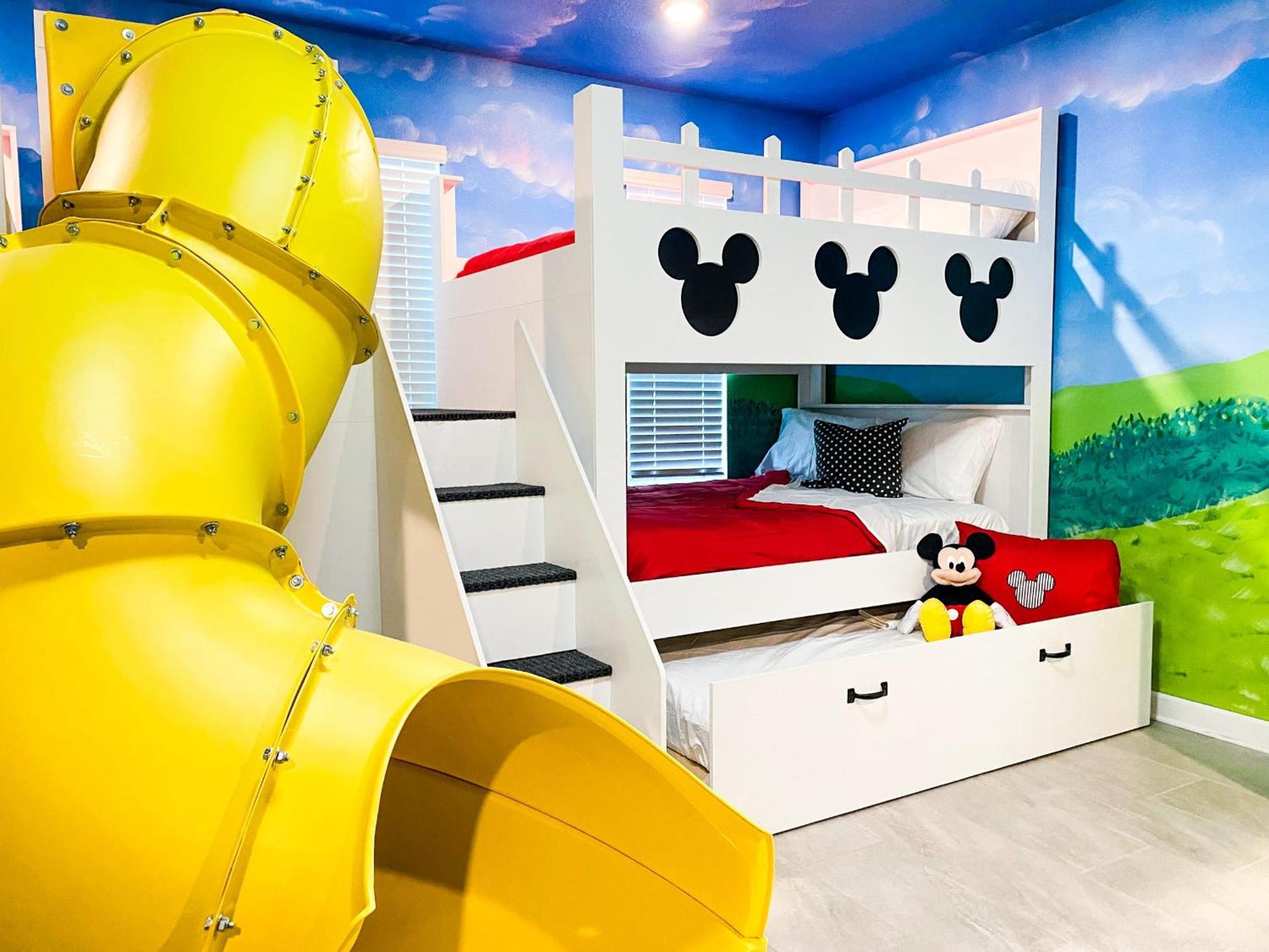 Magical Family Vacation Home Near Disney World At Storey Lake, Star Wars Gameroom, Pool, Theater, Mickey Slide, Sleeps Up To 28 Kissimmee Exterior foto